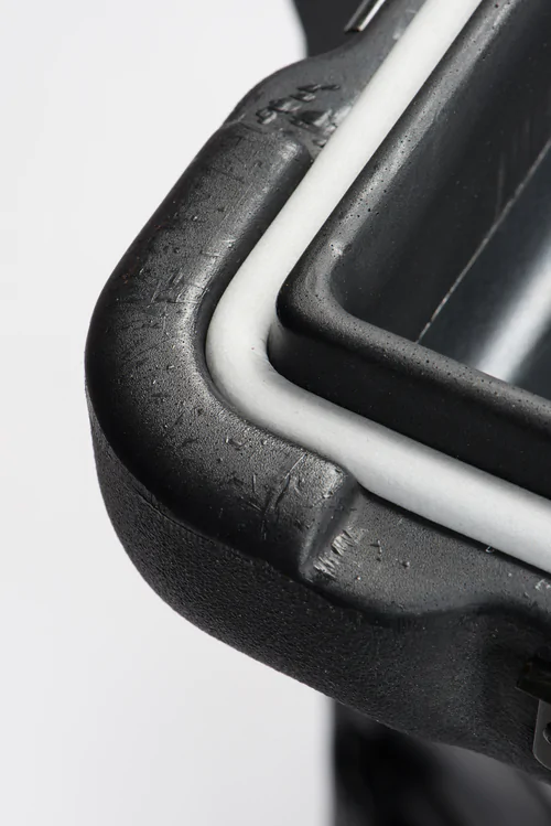 O -ring for a Water Tight Seal.