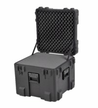 SKB 3R2222-20B-C Case With Cubed Foam